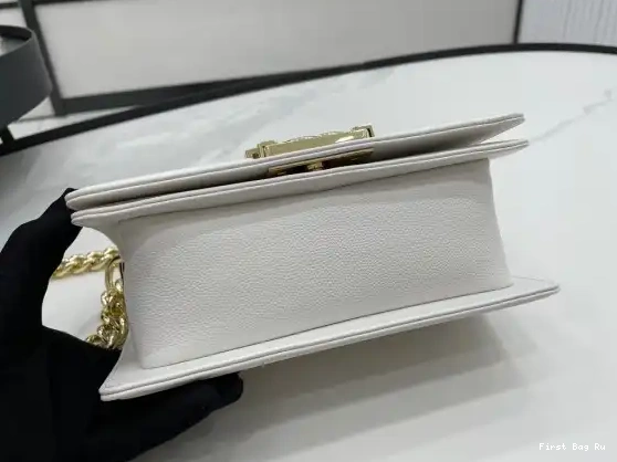 First Bag Ru BAG BOY CHANEL 0513